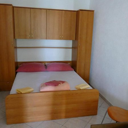 Apartment Stipe Duće Buitenkant foto