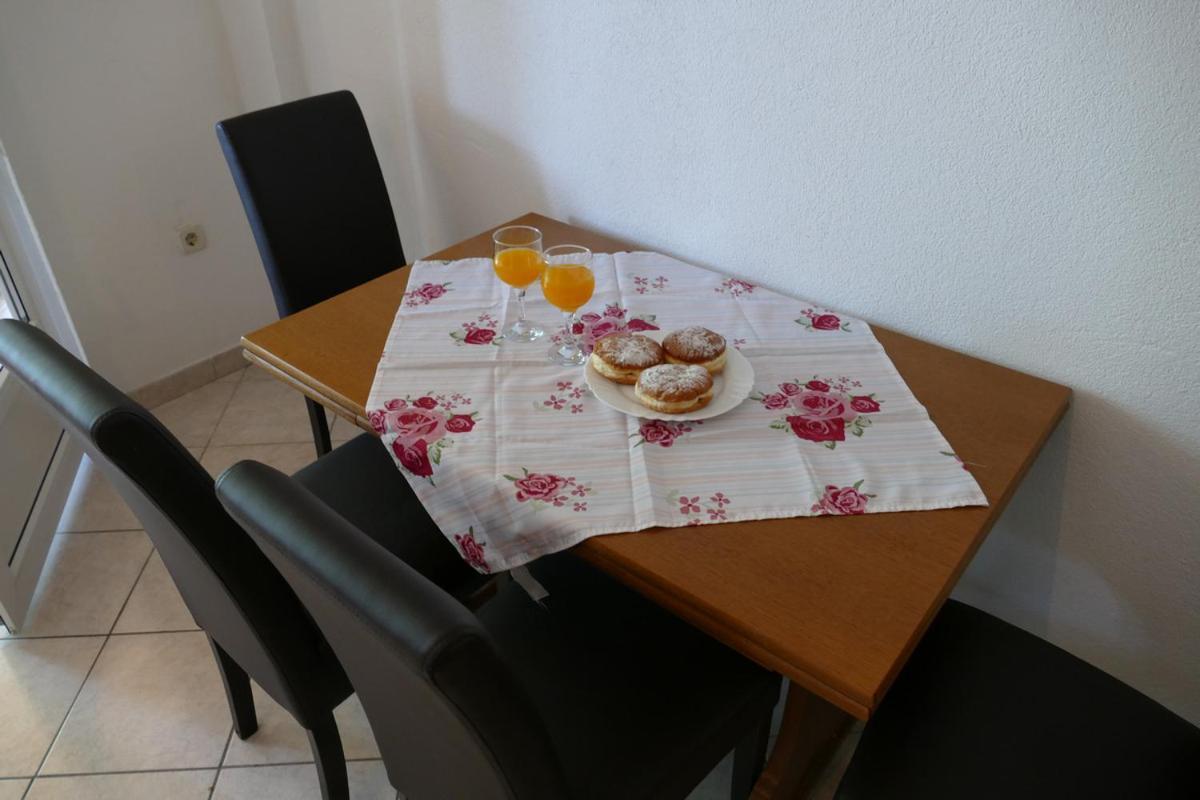Apartment Stipe Duće Buitenkant foto